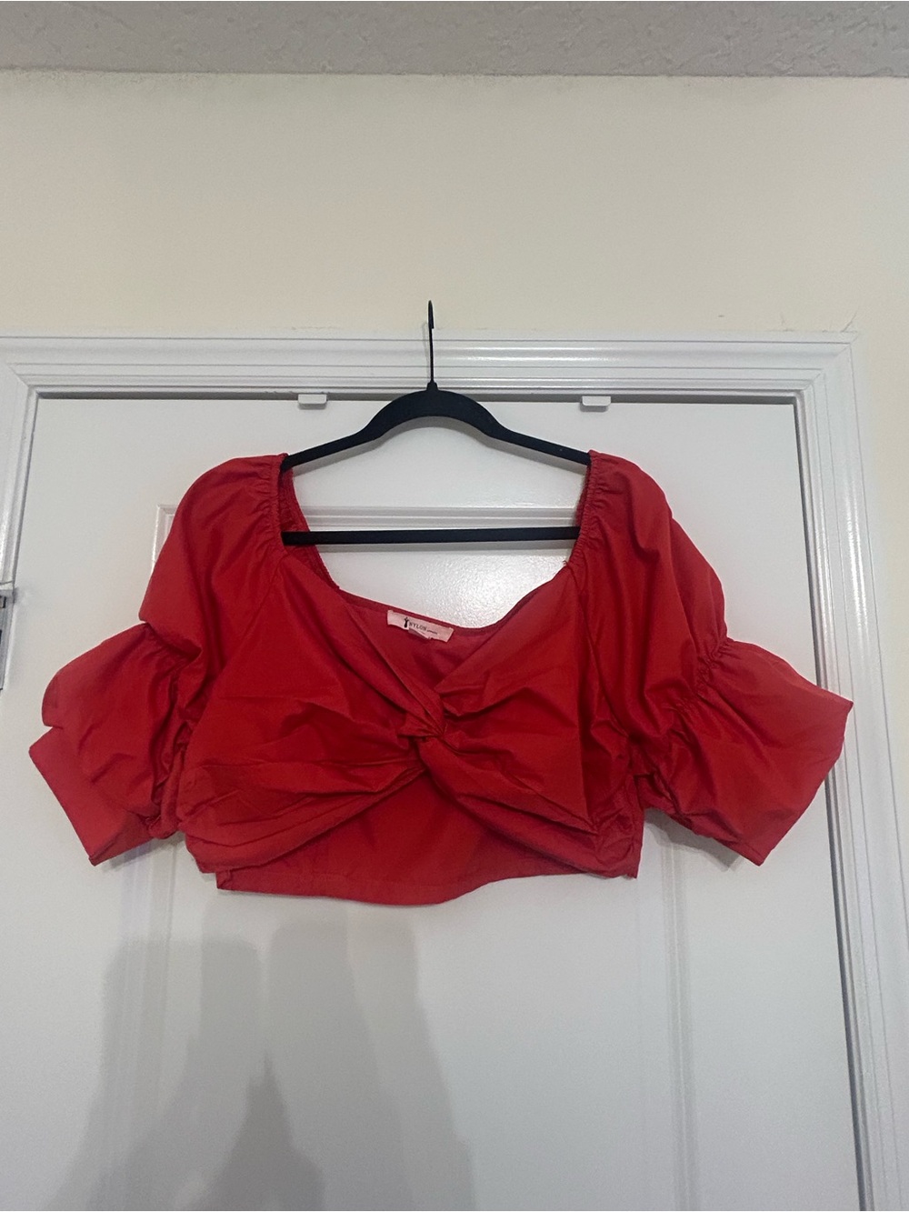 Red Twist-Knot Puff Sleeve Crop Top - Unbranded